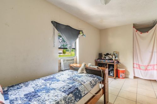 15621 Carlton Lake Rd, Wimauma FL  33598-5401 exterior