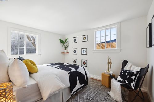 3015 Dakota St, Oakland CA 94602-3801 exterior