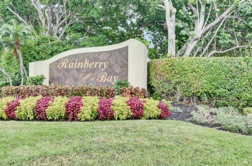 865 29th Ave, Delray Beach FL  33445-1962 exterior