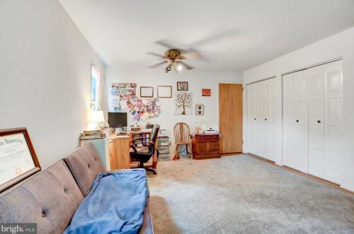 2148 Ritner Hwy, Carlisle PA 17015-9305 exterior