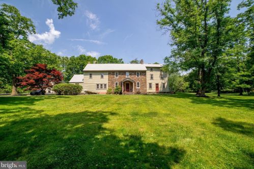 122 Walker Rd, Washington Crossing, PA 18977-1524