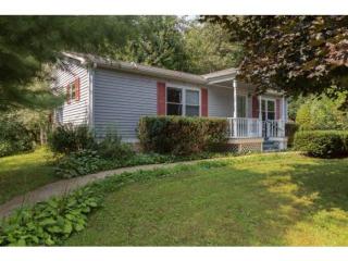19 Sunnybrooke Dr, Dover, NH 03820-4449