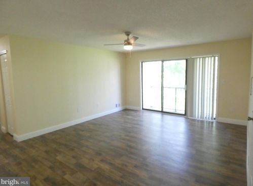 31 Rickard Ct, Lawrence Township NJ  08648-2669 exterior