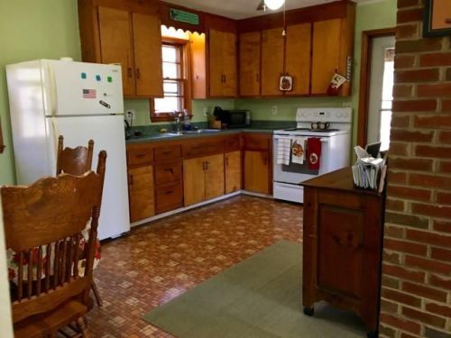 2615 Lees Gap Rd, Troutville VA  24090-3373 exterior