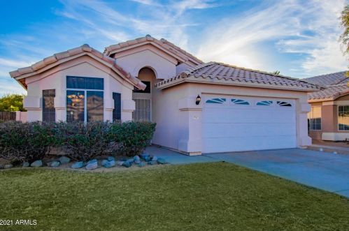 6219 Pontiac Dr, Glendale, AZ 85308-6787