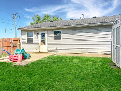 1317 Bermuda Dr, Marion, OH 43302-1600