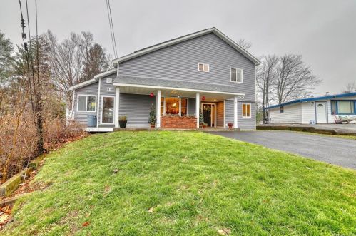 6 Crescent Vw, Rock Hill, NY 12775-6629
