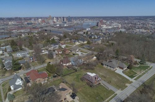 1010 Park Ln, Covington, KY 41011-1120