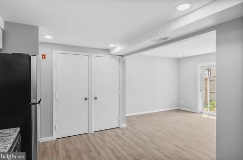 17 Madeley Ct, Erial NJ  08081-2015 exterior