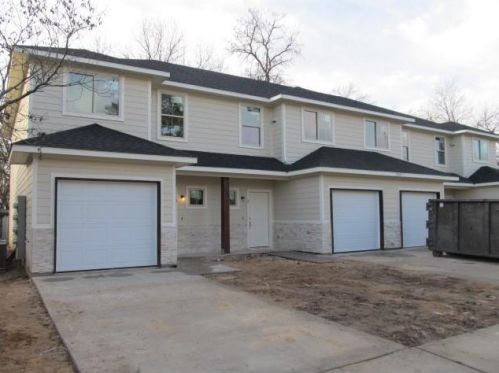 709 5th St, Bonham TX  75418-4010 exterior