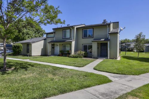 1208 Ribisi Cir, San Jose, CA 95131-2741