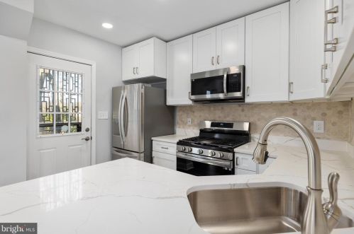 3964 Ames St, Washington DC  20019-3357 exterior