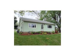 1308 Forest Ave, Cambridge, OH 43725-1638