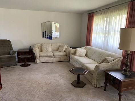 354 Laurie Dr, Pittsburgh, PA 15235-4051