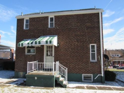 832 Woodward St, Mckeesport PA  15132-1659 exterior