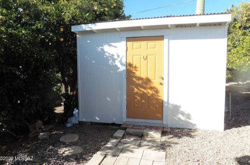 5708 Bar X St, Tucson AZ  85713-6409 exterior