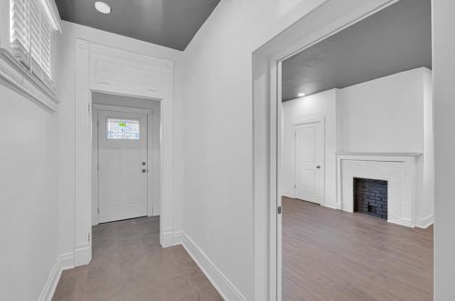 823 11th Ave, Whitaker, PA 15120-2068