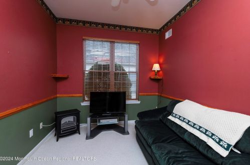 3 Shoal Rd, Jackson Twp NJ  08527-4025 exterior