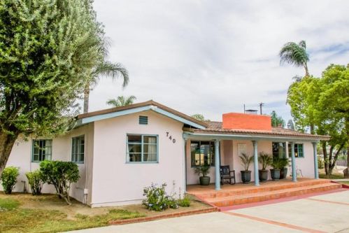 740 6th St, Ontario, CA 91762-1204