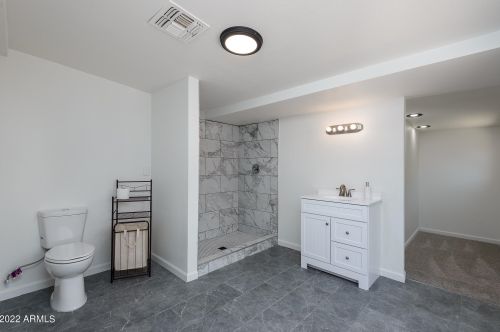 3906 13th Pl, Phoenix AZ  85014-4904 exterior