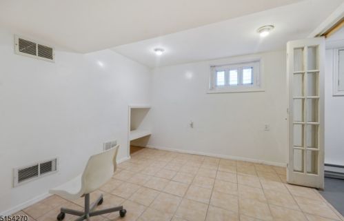 75 14 St, Paterson NJ 07506-3762 exterior