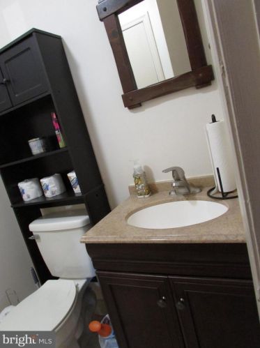 68 Pennypacker Dr, Collegeville PA  19473-1048 exterior