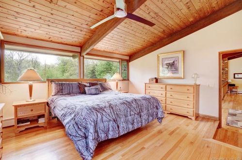 181 Maltby Ln, Wallingford CT  06492-5531 exterior