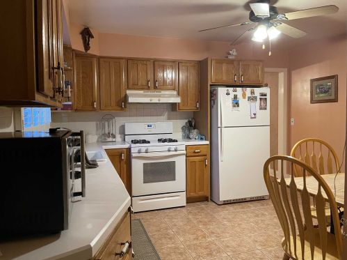 205 Titusville Rd, Poughkeepsie NY  12603-3270 exterior