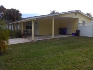 398 Warren St, Sebastian, FL 32958-4252