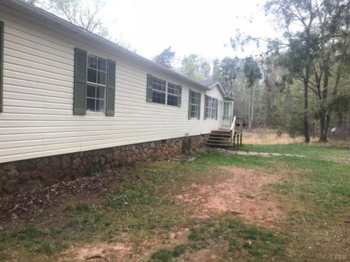 1118 Brick House Rd, Bedford, VA 24523-6033