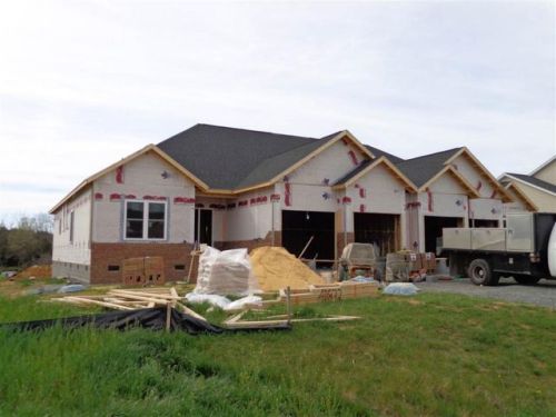 708 Coltsfoot Ln, Mc Gaheysville, VA 22840-2697