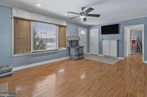165 Bedford Rd, Fairless Hills, PA 19030-2728