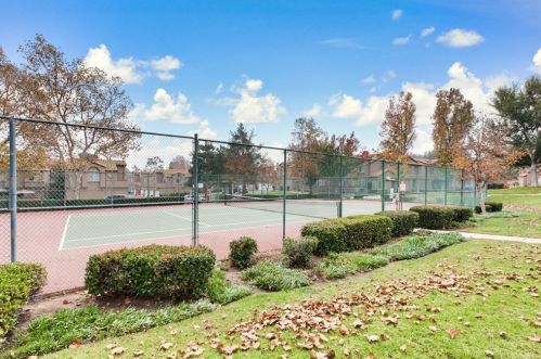 14711 Moon Crest Ln, Chino Hills CA  91709-4335 exterior