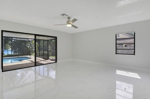 21210 Escondido Way, Boca Raton FL  33433-2521 exterior