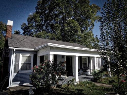 145 Derby St, Camden, TN 38320-1708