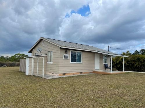 2612 21st St, Lehigh Acres, FL 33976-3619