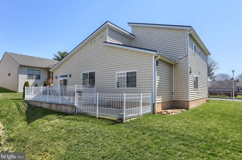 404 Coover St, Navy Sup Dpt PA  17055-4225 exterior