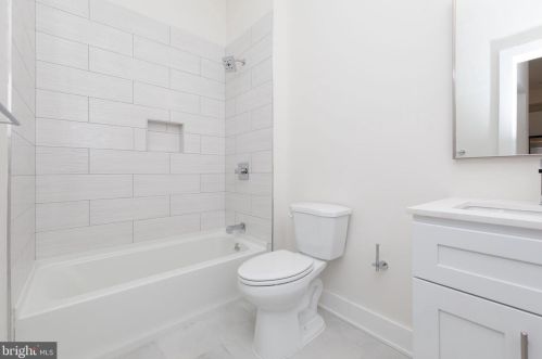 1148 2nd St, Philadelphia PA  19123-5419 exterior