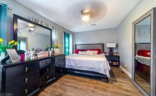 485 Stuyvesant Ave, Irvington NJ  07111-2003 exterior