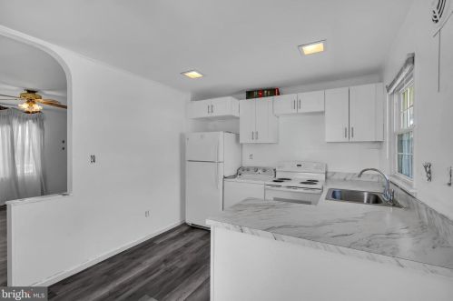 34 Spindletop Ln, Willingboro NJ  08046-1417 exterior