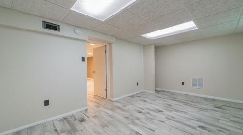 140 Elmwood Pl, Crown Point IN  46307-4324 exterior