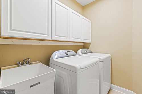 15063 Gaines Mill Cir, Haymarket VA  20169-4500 exterior