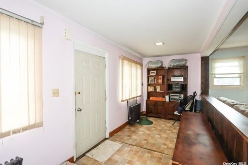173-08 Warwick Cres, Jamaica, NY 11432-4646