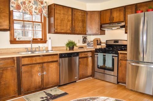 57 Sawyer Rd, Keene NH  03431-2135 exterior