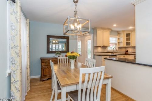 34 Estelle Ln, Fanwood NJ  07023-1117 exterior