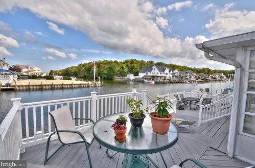 78 Moorage Ave, Berkeley Township NJ 08721-1836 exterior