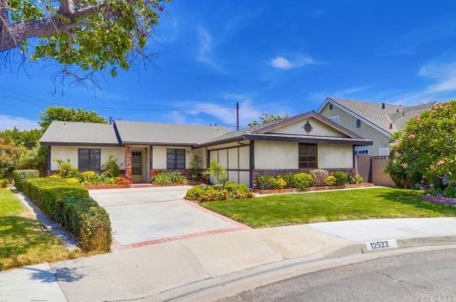 12522 Raymond Cir, Garden Grove, CA 92845-2634
