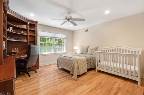 10 Masar Rd, Boonton NJ  07005-8900 exterior