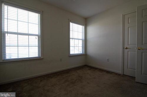 132 Parkers Dr, Dover DE  19904-1467 exterior