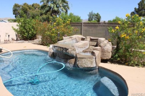 1150 Camino Cv, Bullhead City AZ  86442-4300 exterior